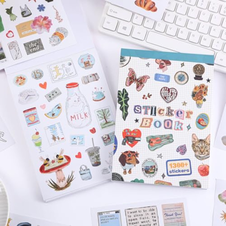 Girl's Korean Sticker Book, Fo - огляд і ціна Korean Daily Lifestyle
